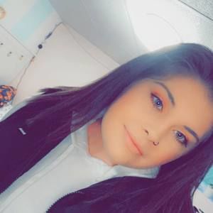 Meet your Posher, Mackenzie